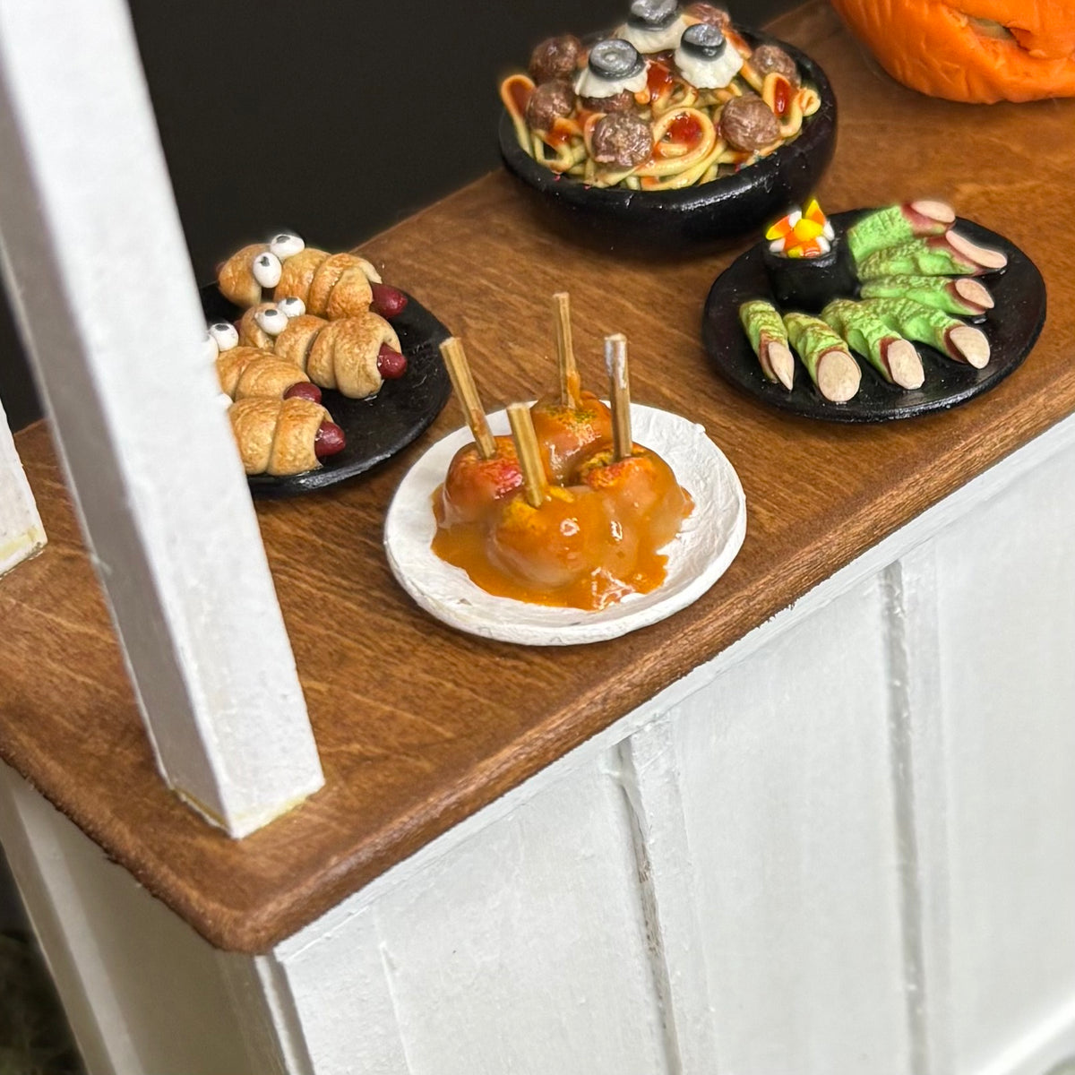 Miniature Caramel Candy Apples Halloween Party Food 1:12 Scale Handmade