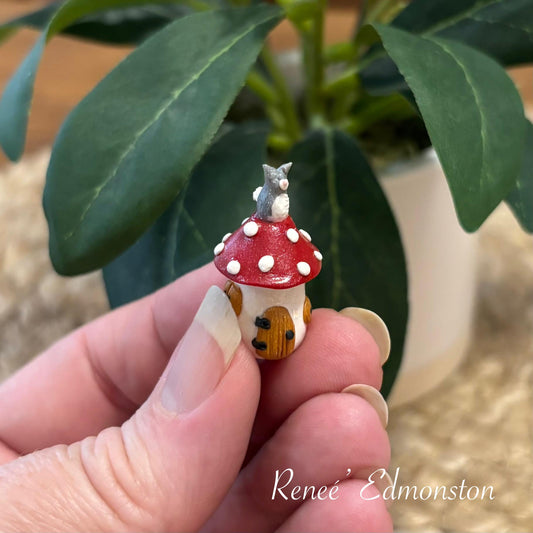Miniature Toadstool Canister Jar with Bunny 1:12 Scale Dollhouse Decor