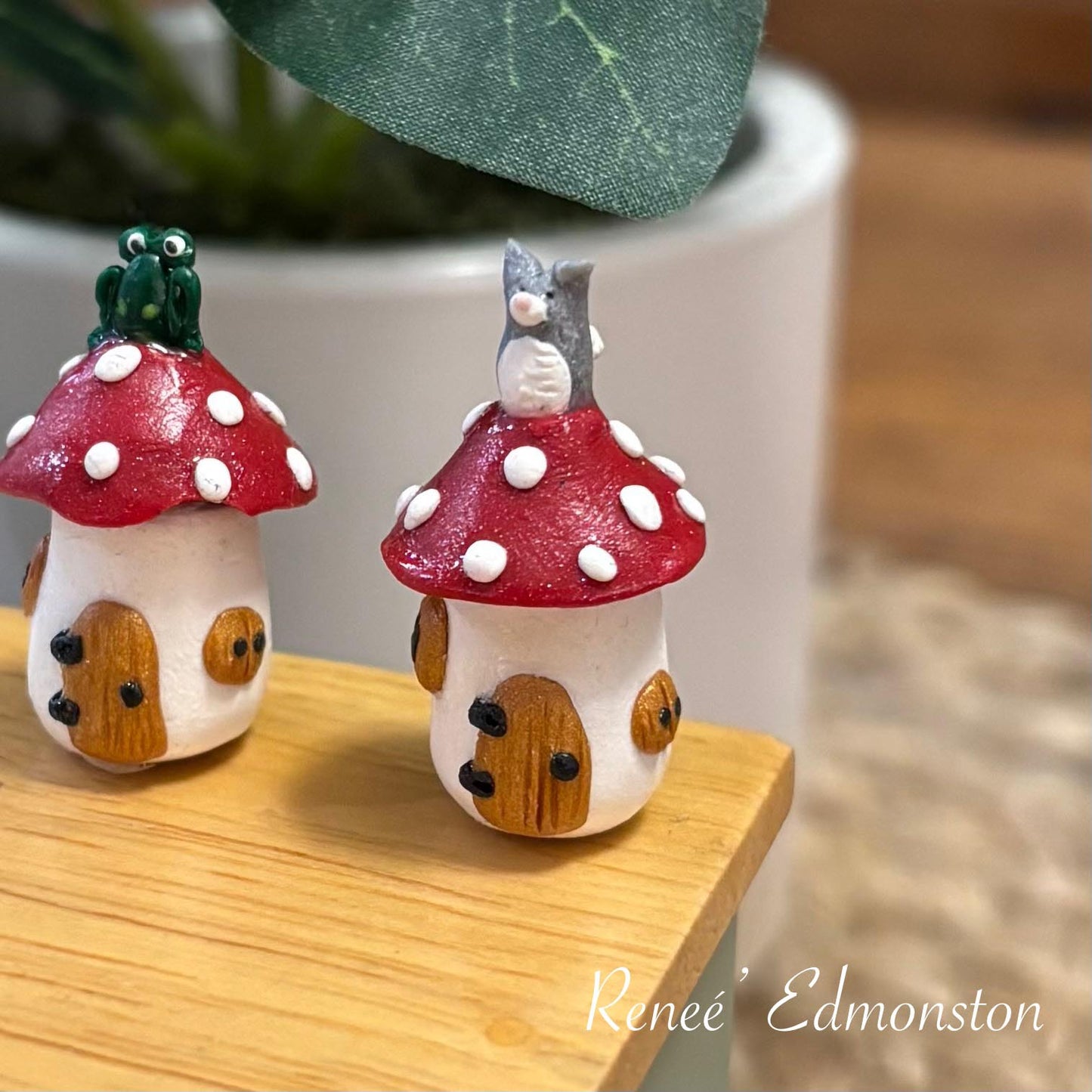 Miniature Toadstool Canister Jar with Bunny 1:12 Scale Dollhouse Decor