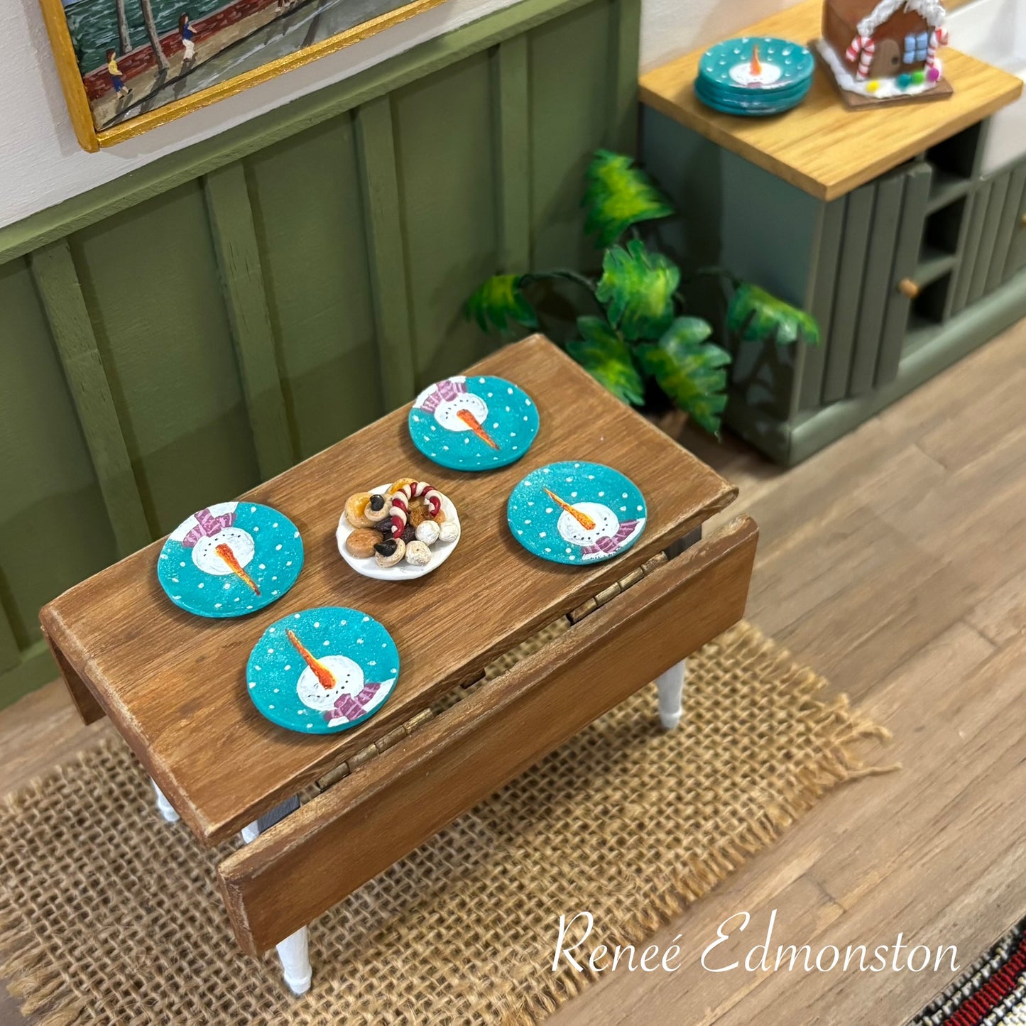 Miniature Snowman Dinner Plates Dollhouse 1:12 Scale Artisan Hand Painted