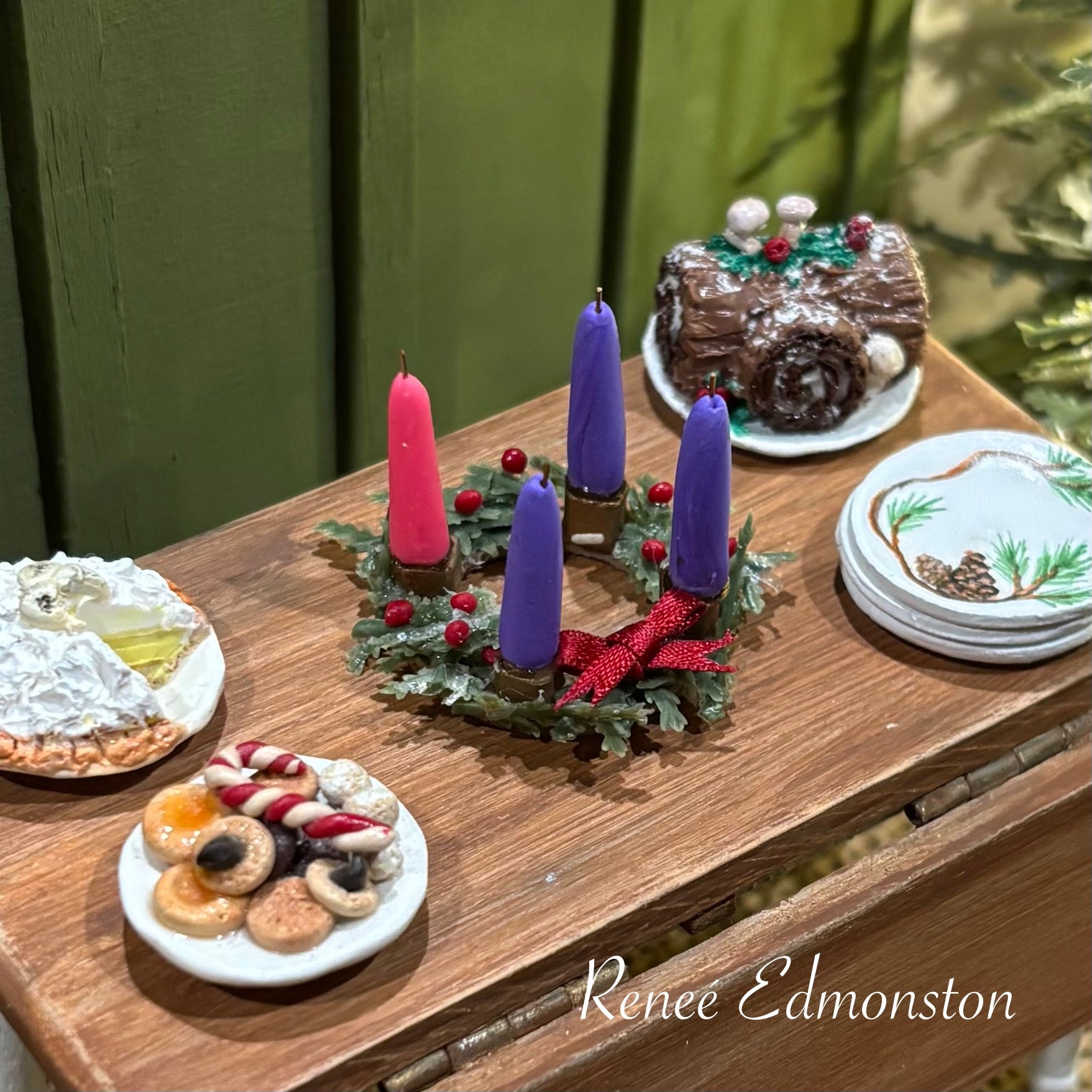 Miniature Christmas Advent Wreath Hope Peace Joy and Love Centerpiece Dollhouse 1:12 Scale