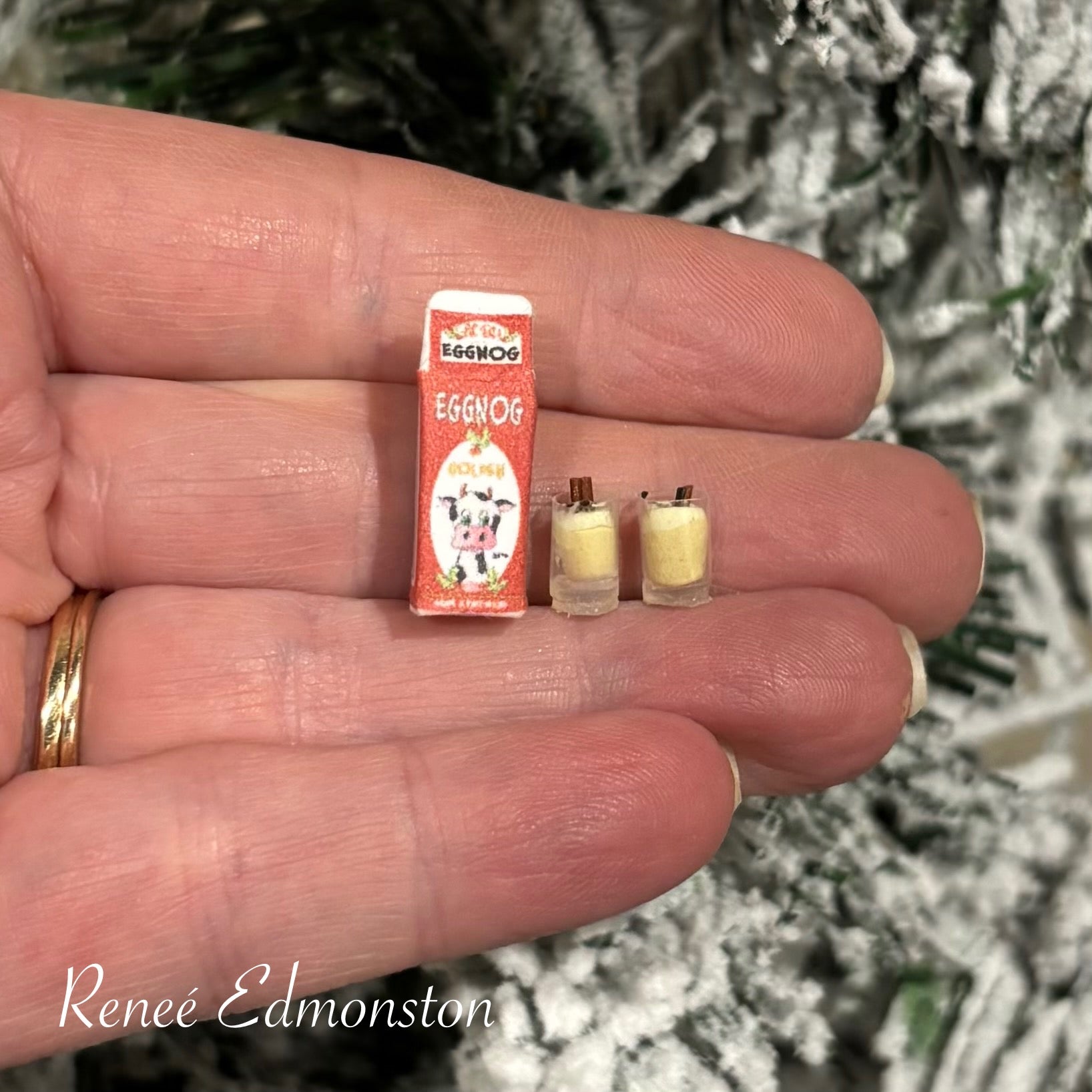 Miniature Christmas Eggnog Dollhouse 1:12 Scale