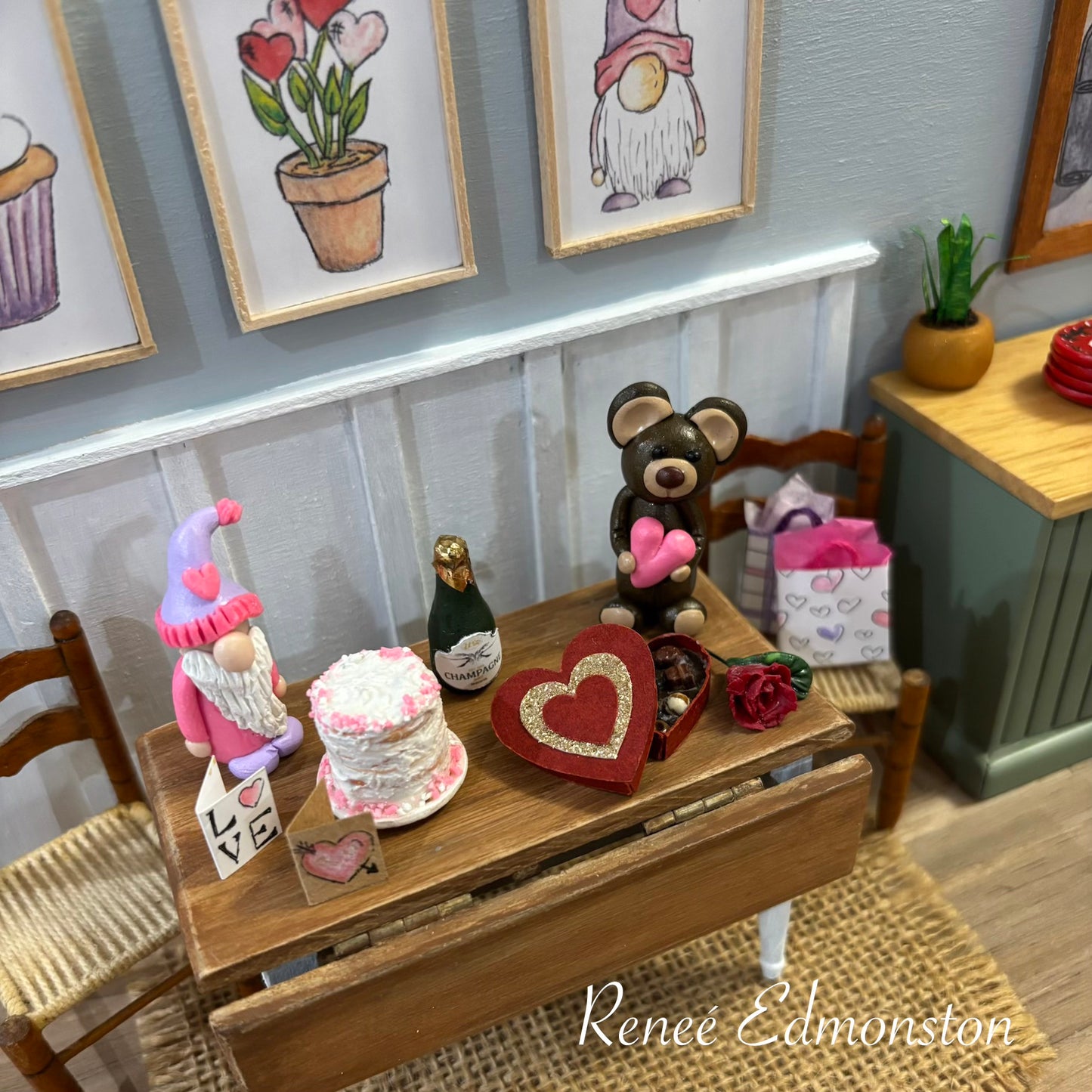 Miniature Valentine's Day Heart Box of Chocolates Dollhouse 1:12 Scale