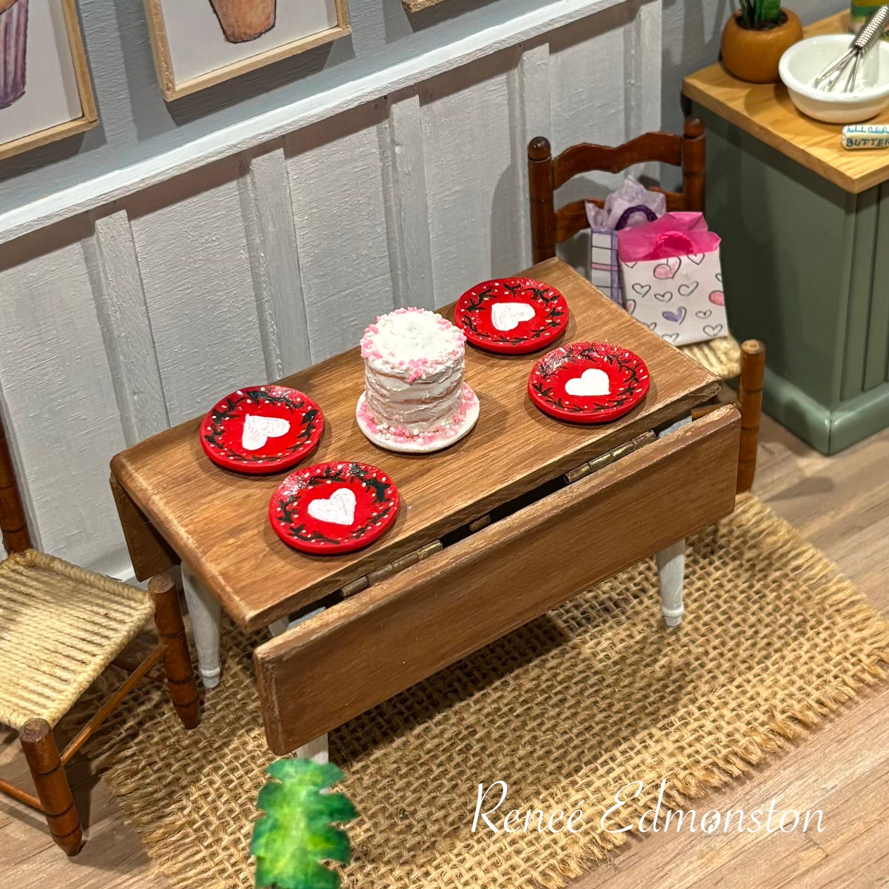 Miniature Valentines Day Handpainted Dinner Plates Dollhouse 1:12 Scale